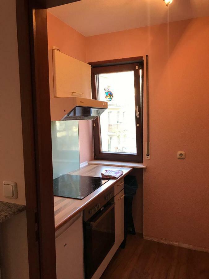 Central-Apartment-Adria 萨尔布吕肯 外观 照片